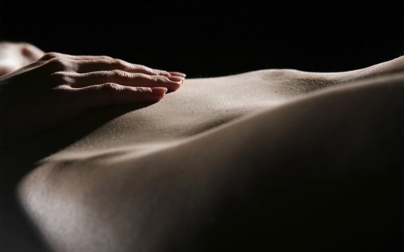Cos'è il massaggio tantra yoni?